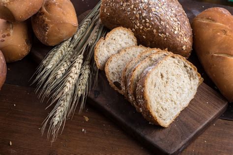 100 gram tam buğday ekmeği kaç kalori